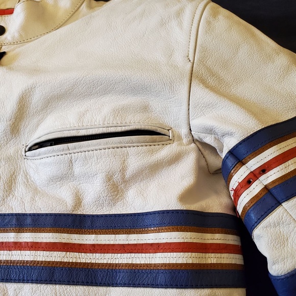 Authentic Dainese 2-Piece Vintage Leather Motorcycle Suit - Made in Italy - Picture 10 of 16